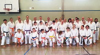 Foto: Teilnehmer des Karate-Lehrgangs mit RKV-Landestrainer Kata, Marcus Gutzmer, in Montabaur, 03. März 2018